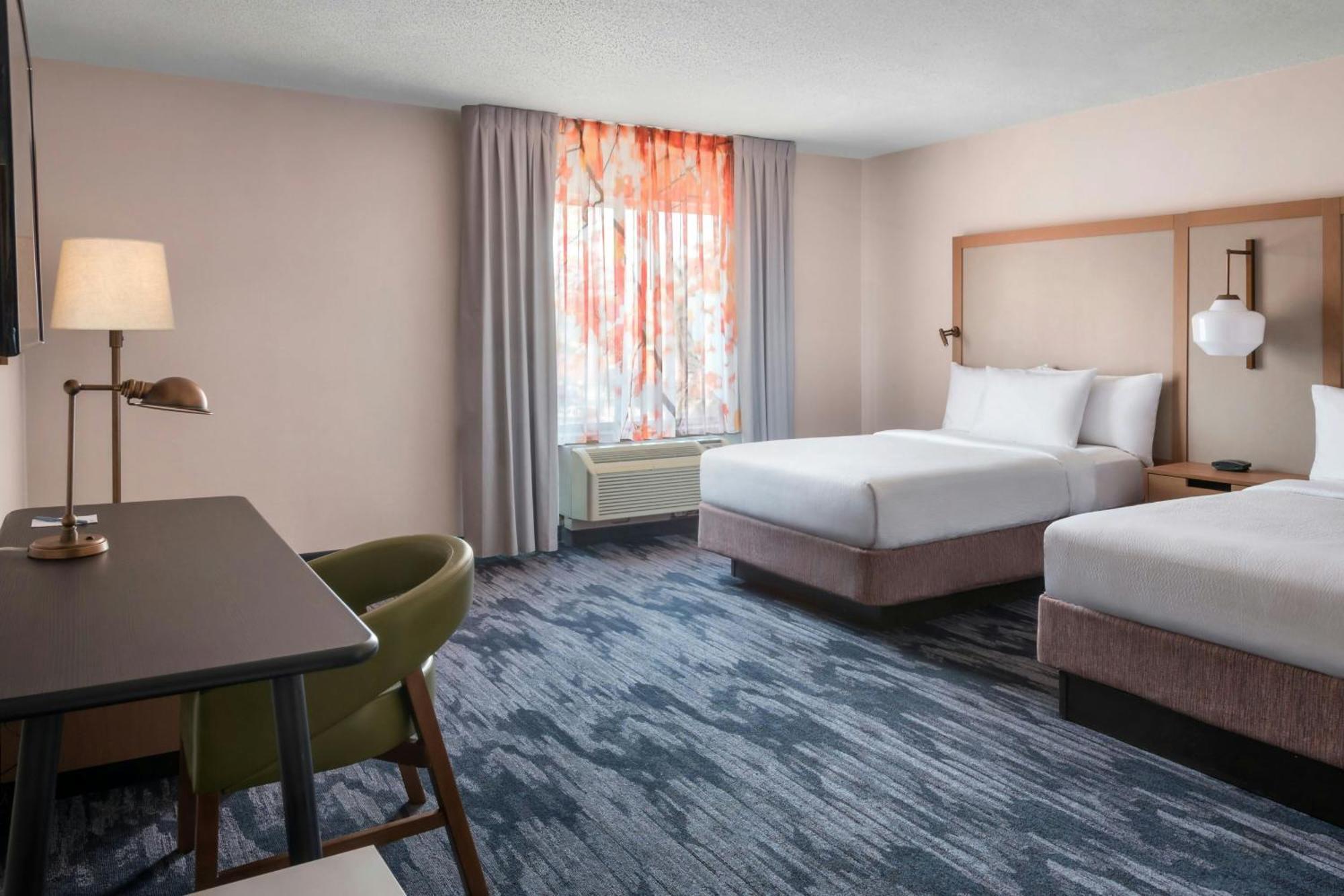 Fairfield Inn & Suites Woodbridge Avenel Exterior foto